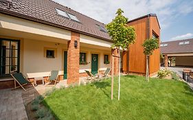 Apartmány V zahradě